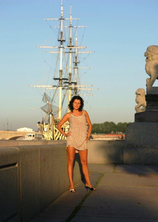 Шлюха Москвы Валя +7985-74-105-88 метро Кузнецкий Мост